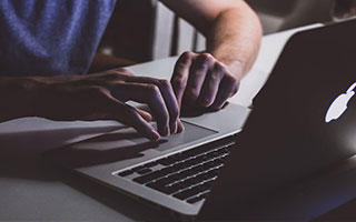 7500万引爆争夺战！皇马曼联疯抢，终极悬念谁能破局